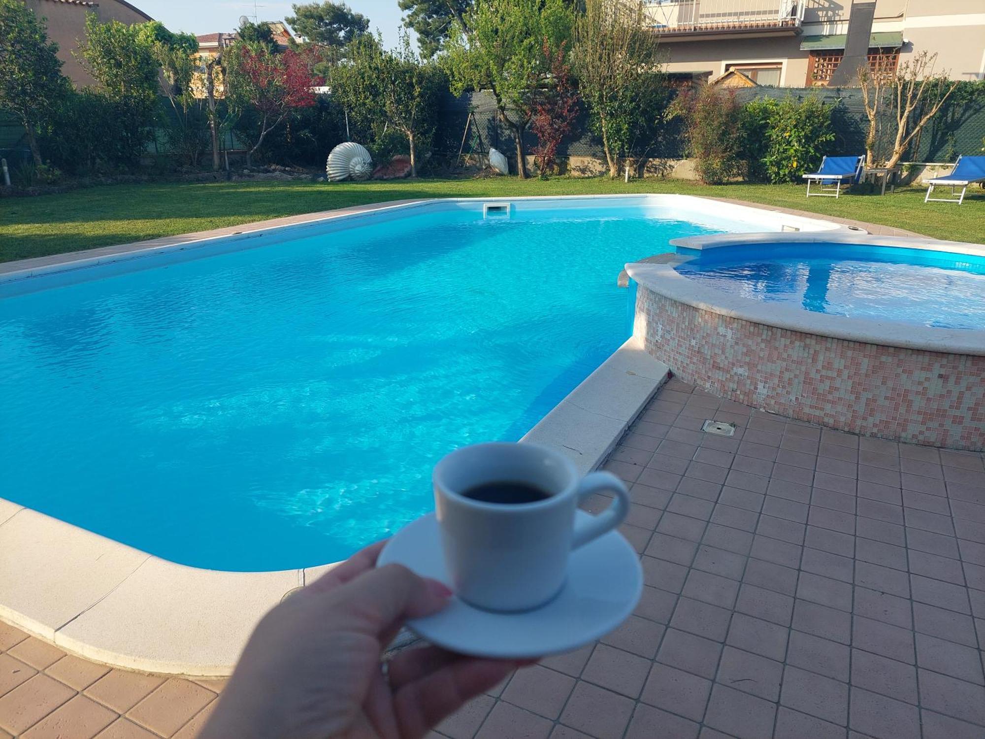 B&B Villa Giulia Desenzano del Garda Exterior photo